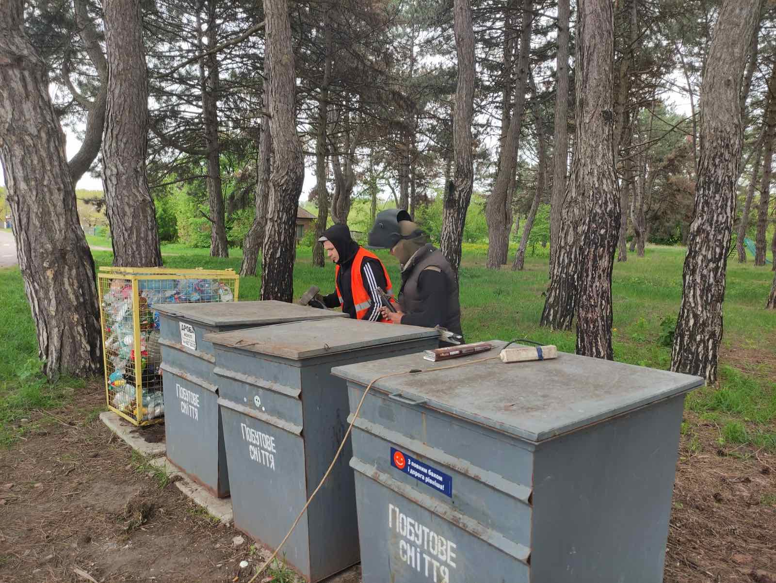 Фото контейнерів1.jpg